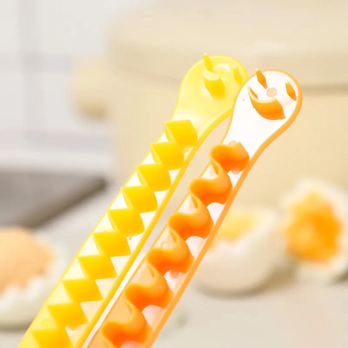 1-delige 3-in-1 eiersnijderset, 1 roestvrijstalen roerder, eiersnijder, voor het snijden van gekookte eieren, aardbeien, kiwi's, tomaten