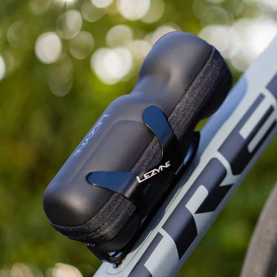 Lezyne CNC Flessen Kooi - Flessenhouder - Flessenhouder voor fietsen - Geschikt voor mountainbikes - Aluminium - Zwart van Lezyne — afbeelding 4