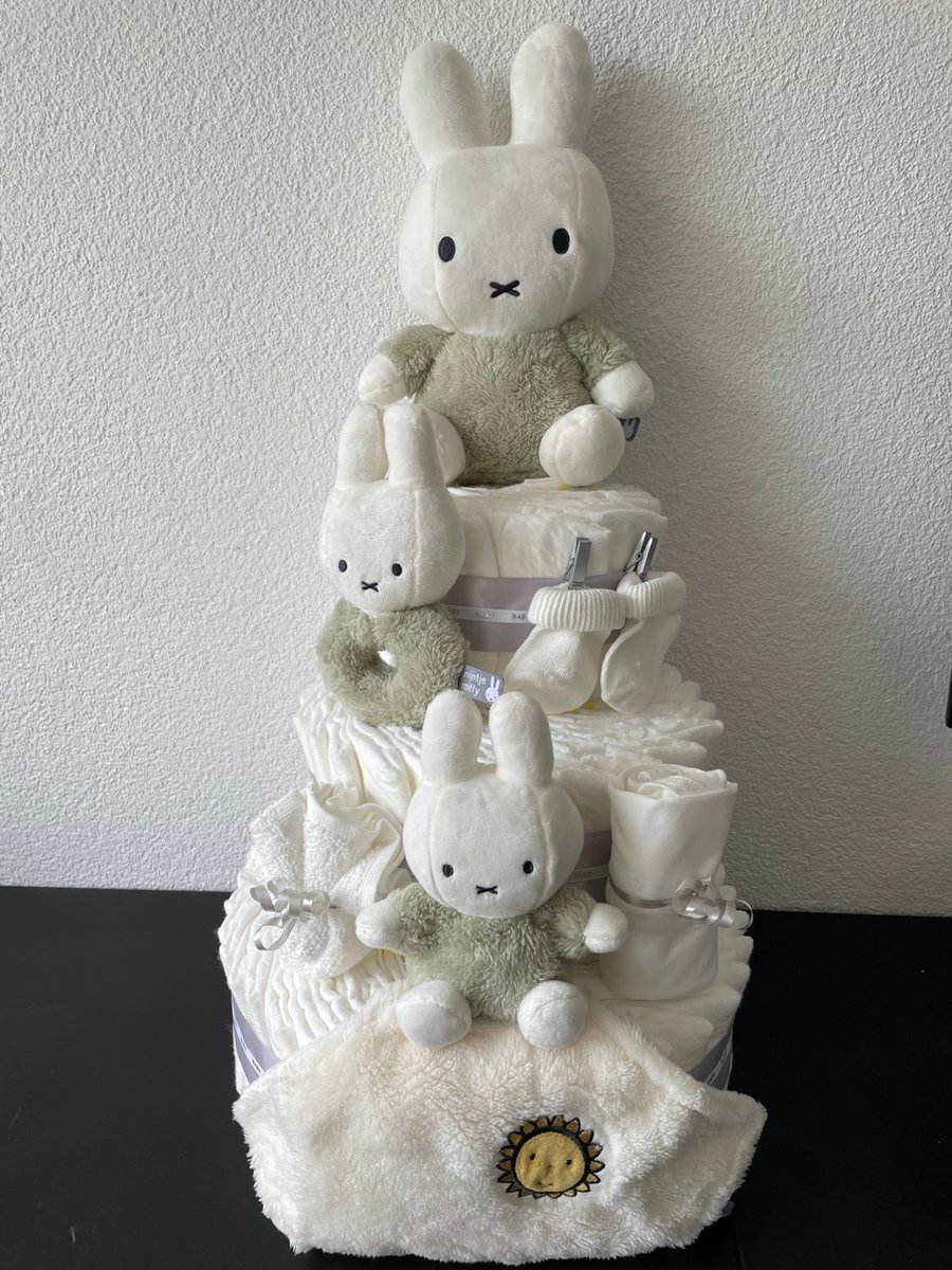 Image of 3-Laags Neutrale Luiertaart Nijntje Fluffy Groen