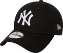 Casquette New Era 9FORTY YOUTH noire avec logo New York Yankees blanc et logo New Era sur le côté.