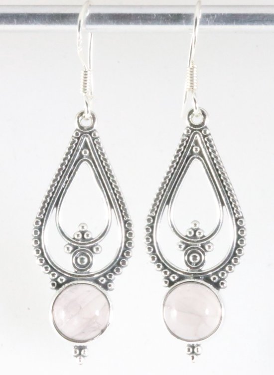 Lange opengewerkte zilveren oorbellen met rozenkwarts