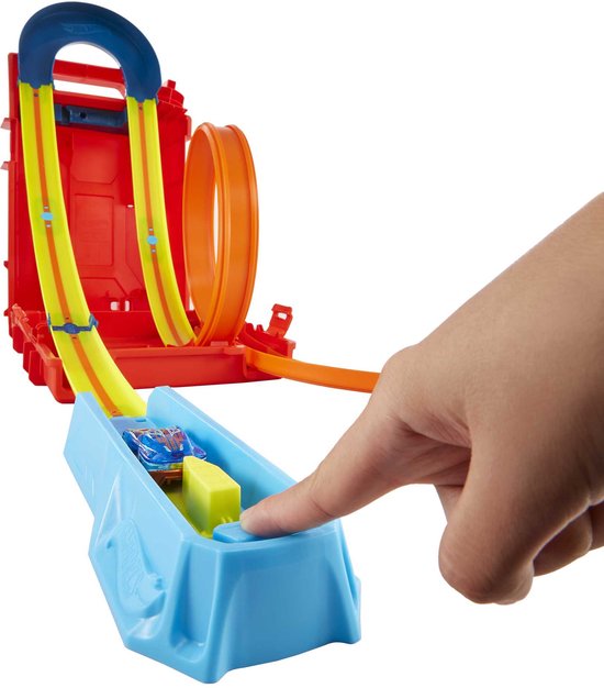 Hot Wheels Track Builder - Unlimited Kurkentrekker Set