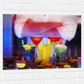 Muursticker - Diverse Cocktails met Stukjes Fruit - 80x60 cm Foto op Muursticker
