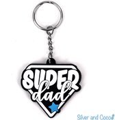 SilverAndCoco® - Vaderdag Verjaardag Cadeau Kind / 2D Sleutelhanger Auto Huis / Key Chain / Sleutel Ring Sleutels - Vader / Papa / Super Dad