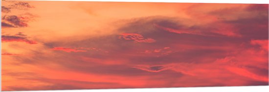 Acrylglas - Rode Gloed over de Wolken in de Lucht - 150x50 cm Foto op Acrylglas (Met Ophangsysteem)