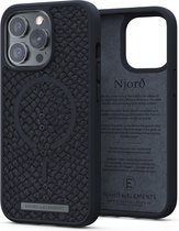 Njord byELEMENTS iPhone 13 Pro hoesje - Telefoonhoesje van Hoogwaardig Zalmleer - Gereycled / Duurzaam materiaal - 2 Meter valbescherming - Geschikt voor Magsafe / Draadloos laden - Grijs