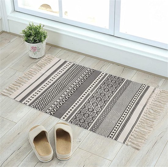 LINROMIA Petit Tapis 60 x 90 cm, Boho Noir Lune Tapis en Coton, Tapis avec  Touffeté Glands Tissés à la Main, Tapis Lavable en Machine pour Salon