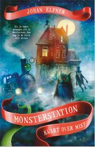 Monsterstation 1 - Kwart over mist