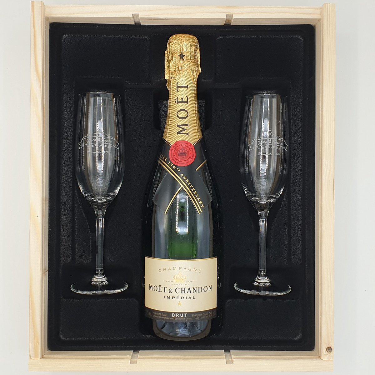 Wijnkist met 2 gegraveerde champagneglazen – bruiloft – jubileum | bol.com