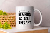 Mok Reading is my Therapy - Teacher - job - i love my job - Docent - Books - boeken - lezen - Gift - Cadeau - Man - meisje - vrouwen