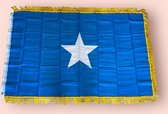 VlagDirect - Luxe Somalische vlag - Luxe Somalië vlag - 90 x 150 cm - Franjes.