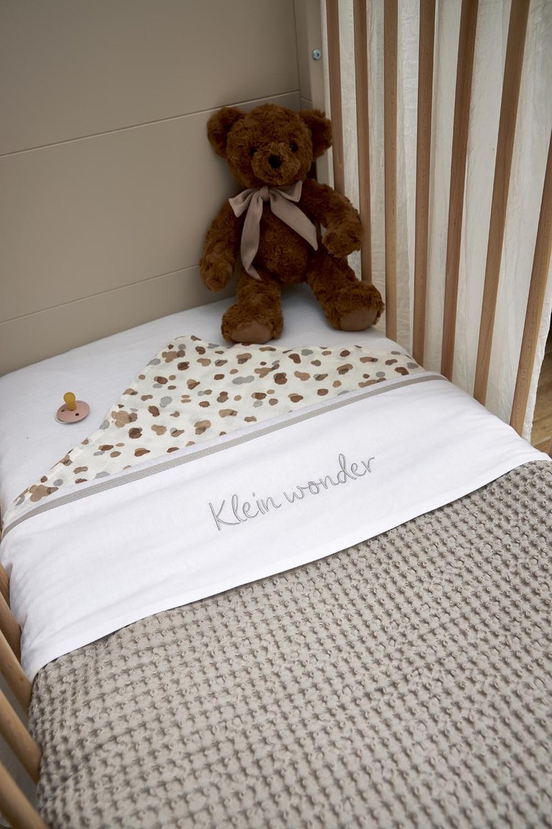 Meyco Baby Wafel Teddy ledikant deken - greige - 100x150cm - 2.0 TOG – foto 6