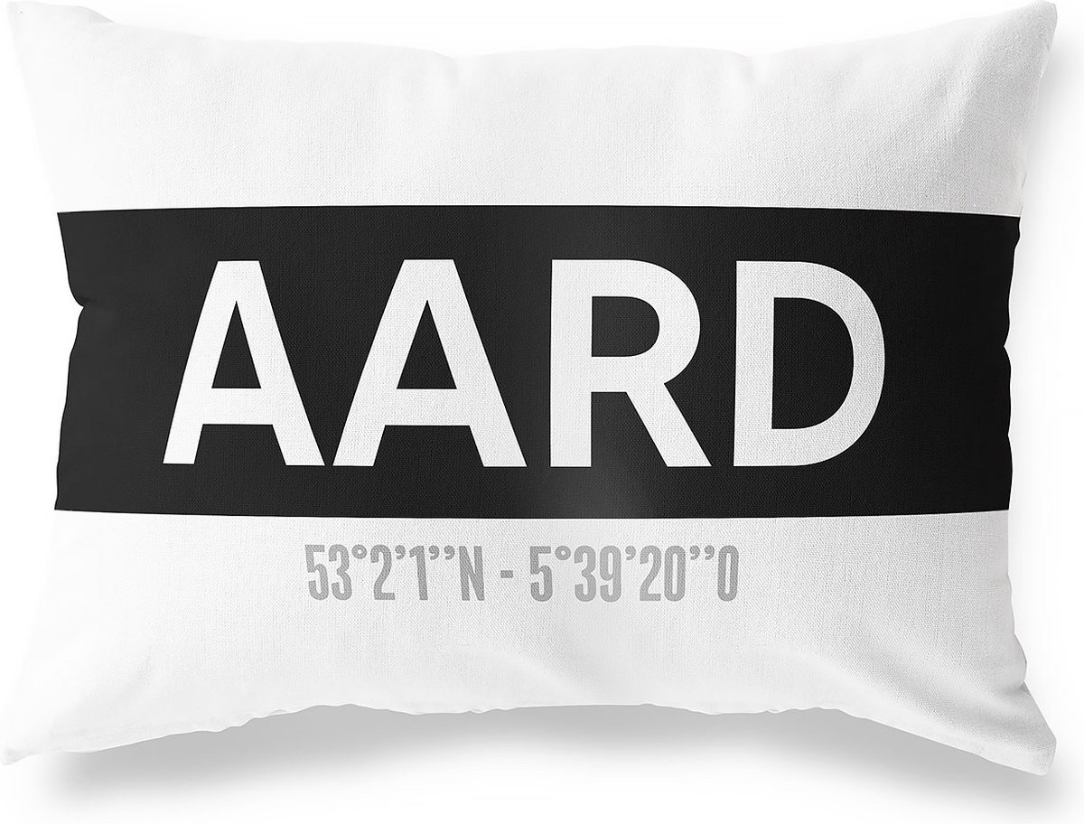 Tuinkussen AARD - DRENTHE met coördinaten - Buitenkussen - Bootkussen - Weerbestendig - Jouw Plaats - Studio216 - Modern - Zwart-Wit - 50x30cm