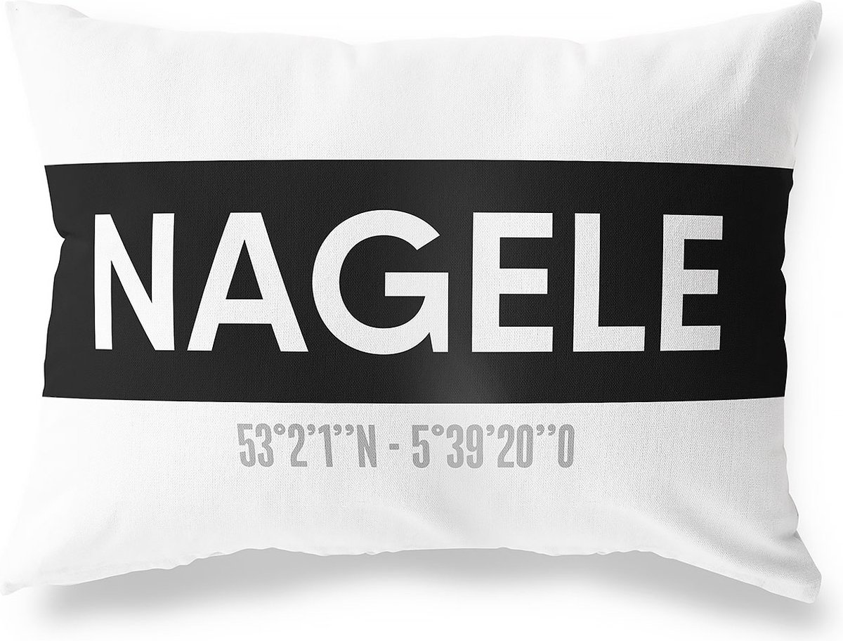 Tuinkussen NAGELE - FLEVOLAND met coördinaten - Buitenkussen - Bootkussen - Weerbestendig - Jouw Plaats - Studio216 - Modern - Zwart-Wit - 50x30cm