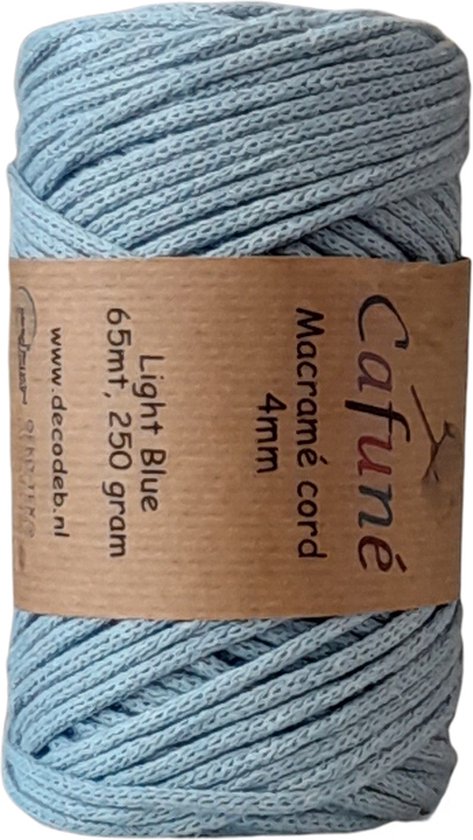 Macrame Koord-4mm-Lichtblauw-Klos 65 meter