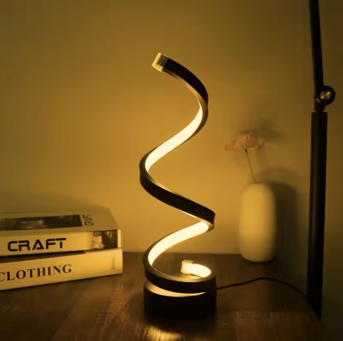 Lightess LED-bedlamp Touch Dimmable, tafellamp 10W RGB, spiraalvormige moderne tafellamp, 7 kleuren bedlampjes voor slaapkamer woonkamer