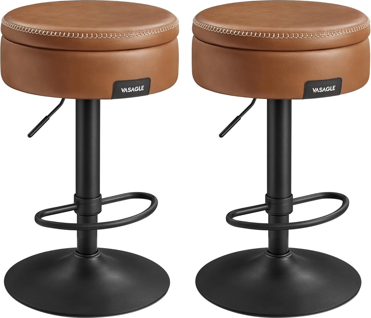 FurnStar - Barkruk - Set van 2 - 360° Draaibare Barkruk - In Hoogte Verstelbare Barstoel - Met Opbergruimte - Kunstleer - Naden - Mid-Century Moderne Stijl - Keuken - Huisbar - Eenvoudige Montage - Karamelbruin
