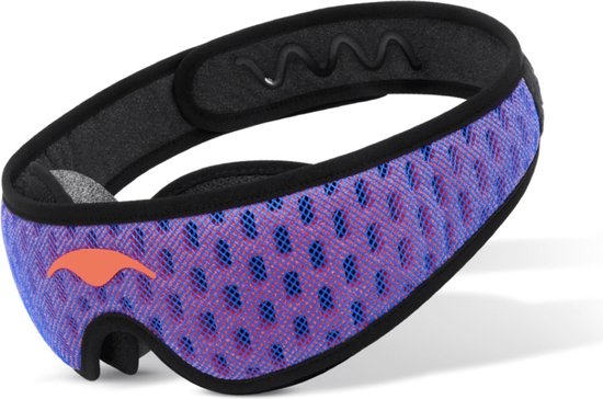 Manta Sleep masker met paars-blauwe netband en oranje logo, met zwarte rand en grijze binnenkant.
