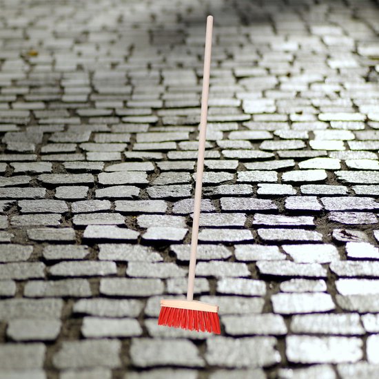 Brumag Voegenbezem Vega voor randjes - Harde vezels - 30 cm breed - Houten steel van 140 cm - smalle kop - rood van Brumag — afbeelding 2