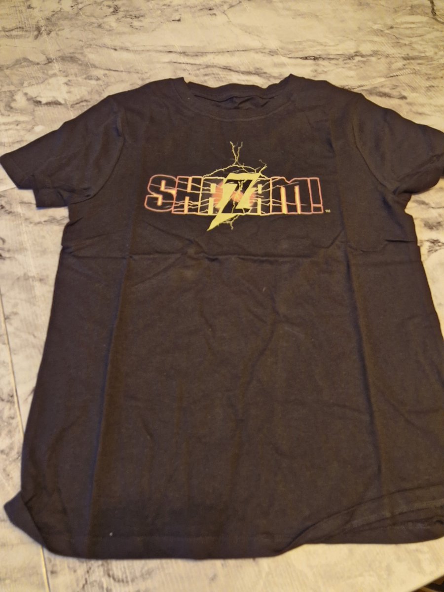 T-Shirt DC Justice League Shazam – Y Zwart