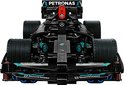 Zwarte LEGO Formule 1 auto met PETRONAS logo en turquoise details.