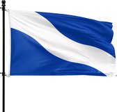 Blauwe en witte banen op een wapperende vlag.