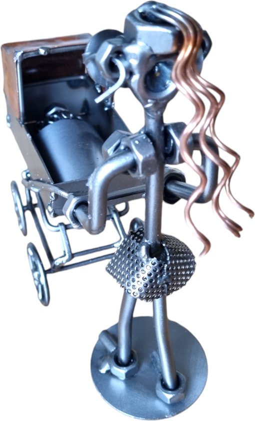 Moeder met kinderwagen-metaal kunst-metaal beeld-baby-moederschap-familie-gezin-het best cadeau-uniek-verjaardag-sinterklas gift-kerst-geschenk