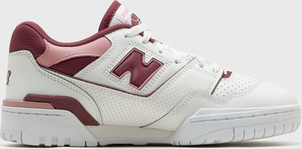 New Balance 550 'Washed Burgundy' (W) - Maat 38