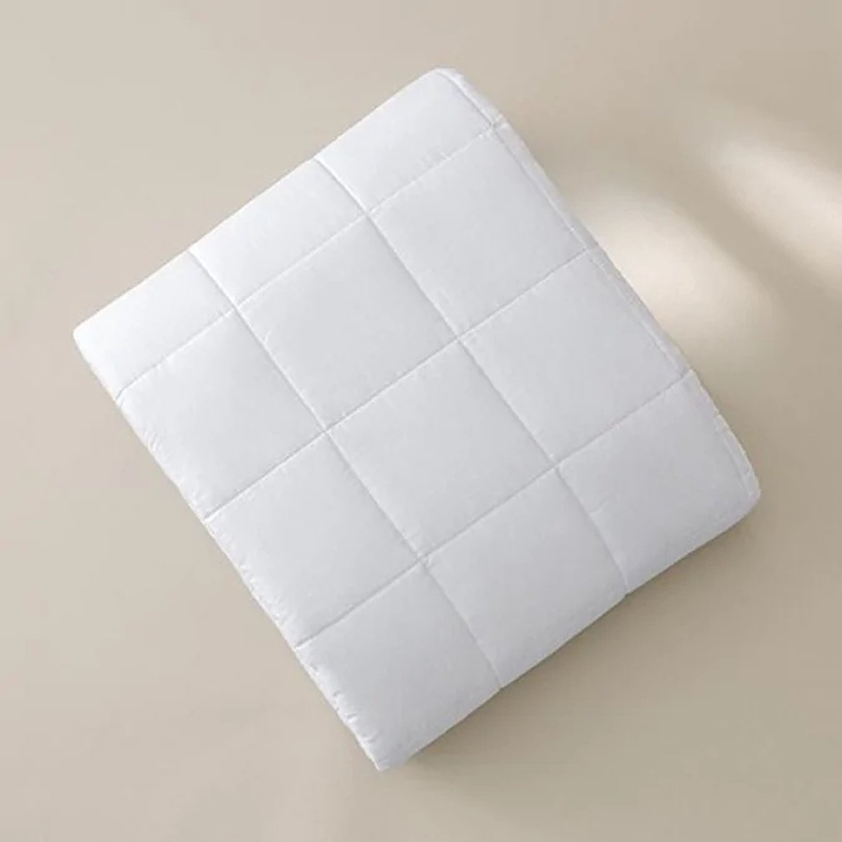 Sleep & Glow Weighted Blanket for Beauty Sleep