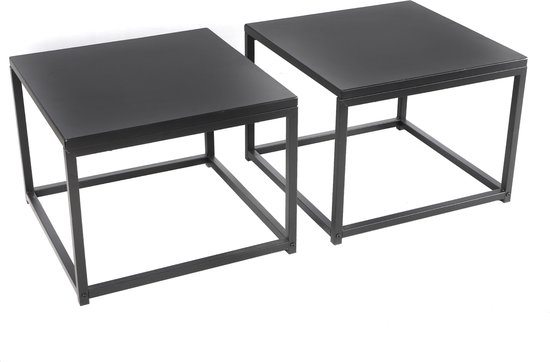 Deux petites tables carrées noires côte à côte avec des cadres en métal noir.