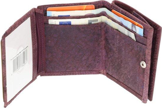 Paarse open portemonnee met pasjes, briefgeld, paspoorthouder en barcode.
