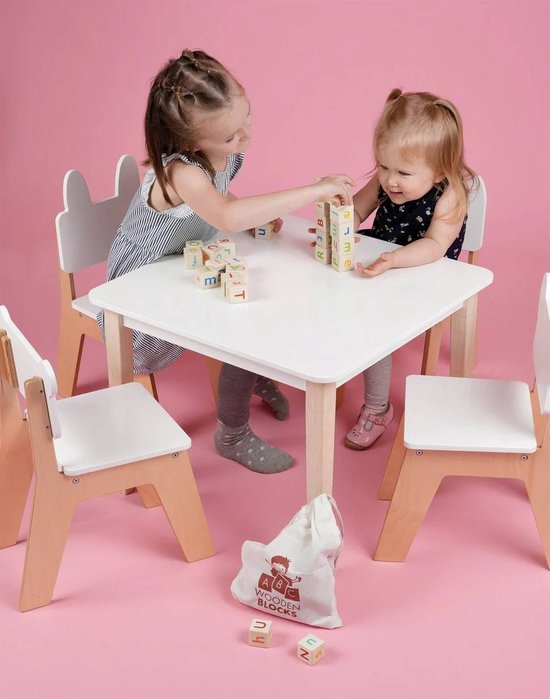Humble Crew - Juego de mesa y 4 sillas de madera para niños natural