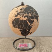 muurdecoratie, zwarte wereldkaart van hout, groot met prikkers