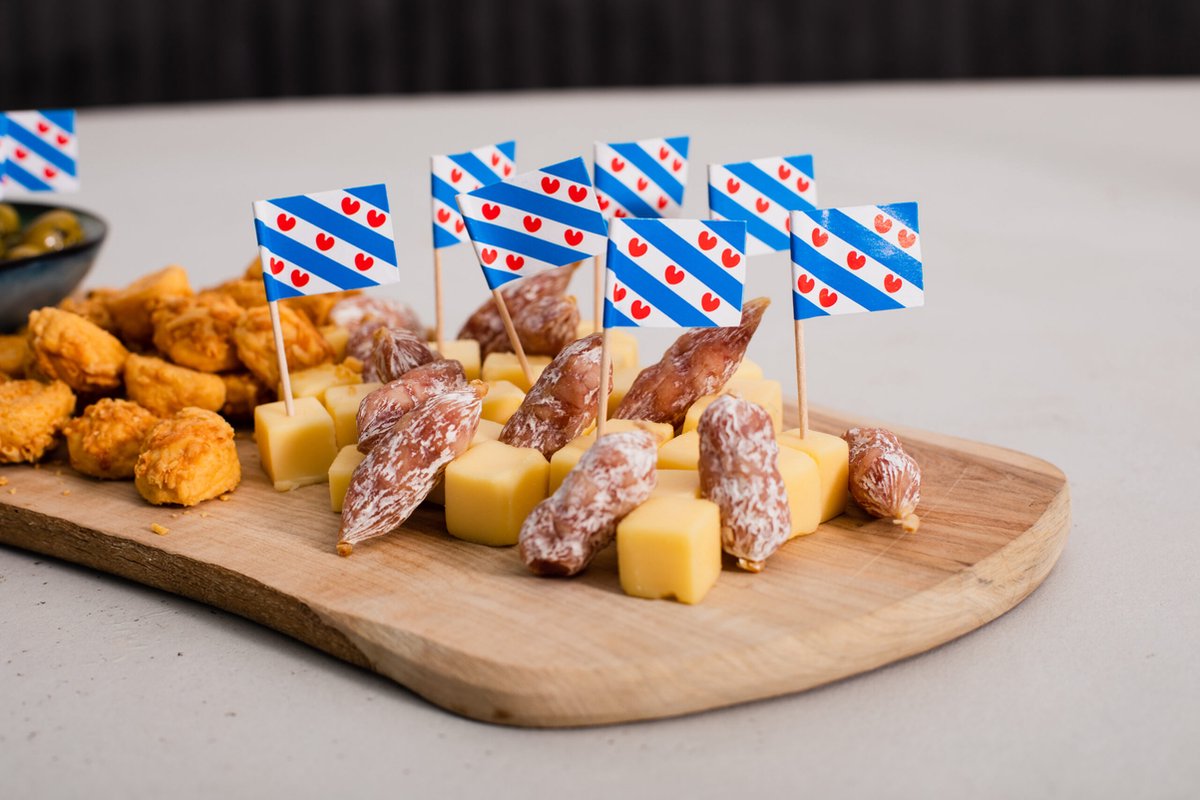 50x Cocktailprikkers Friesland - Hapjes Cocktail Tapas Zomer Terras EK / WK Voetbal