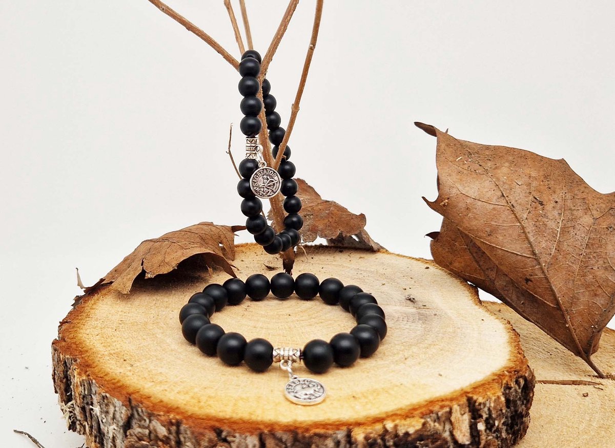 Handgemaakte natuursteen Geluksarmband met hanger "Astrologische Symbolen " Mat zwart onyx" -10 mm diameter van de korrel- Diameter armband 20 cm - Kies je favoriete Astrologische Symbolen - Een mooi cadeau voor familie en vrienden