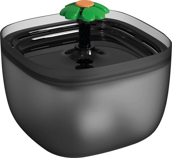 BRASQ Drinkfontein kat en hond 2 Liter - Waterfontein - Kattenfontein - Waterdispenser - Dieren drinkbak - Zwart - BPA vrij - geruisloos - Inclusief 4 reservefilters + accessoires