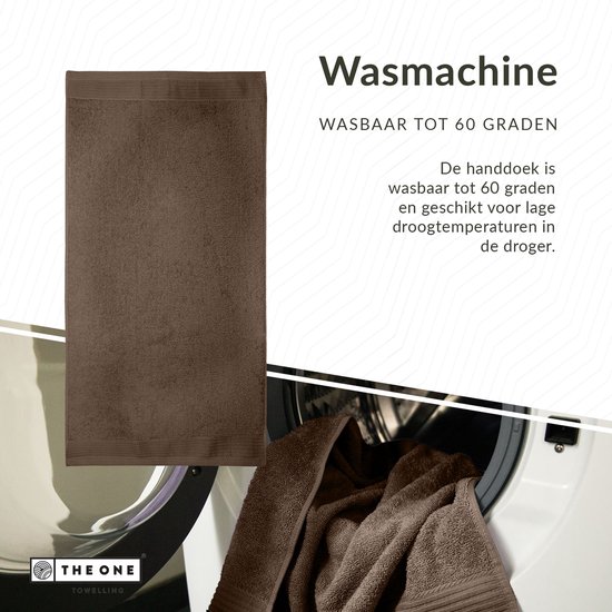 Bruine handdoek boven een wasmachine. Het "THE ONE" logo is zichtbaar.
