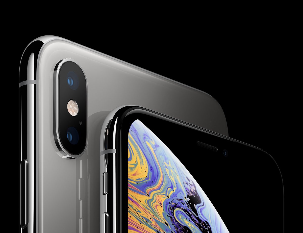 Apple iPhone Xs - 64GB - Zilver op Prijzenvolger.com