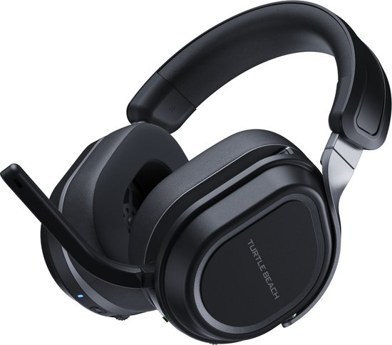 Zwarte Turtle Beach gaming headset met microfoonarm, op zwarte achtergrond.