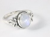 Bague en argent finement travaillée avec pierre de lune arc-en-ciel - taille 17