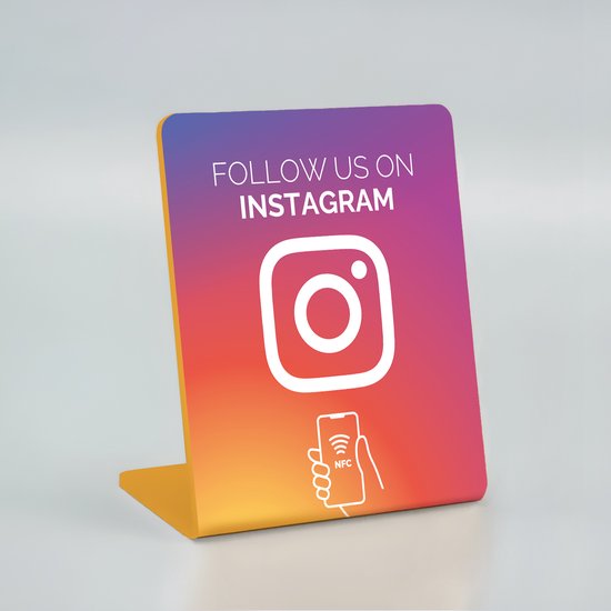 Foto: Instagram follow us nfc staand brede versie display telefoonbordje
