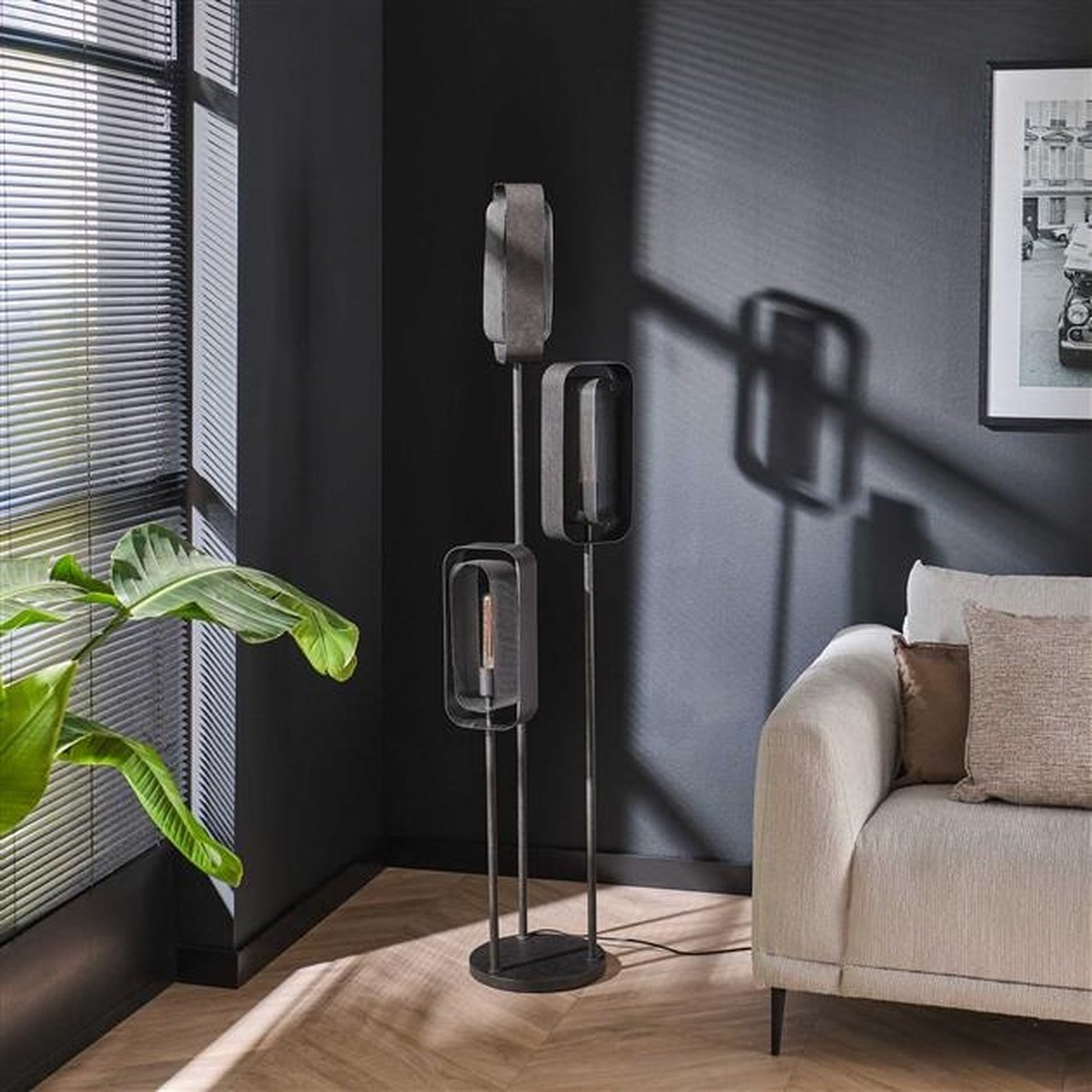 PS-Collection Mesh Rotate 3L Vloerlamp - 42x42x170cm - Artic Zwart - Metaal - vloerlampen woonkamer, vloerlamp zwart, vloerlamp industrieel, vloer lamp, vloerlampen landelijk, staande lampen woonkamer, staande lampen, staande lamp industrieel thumbnail 8