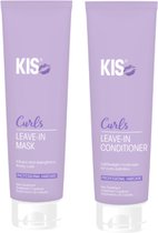 Twee paarse KIS flessen: een masker en een conditioner voor krullen. Tekst: Curls LEAVE-IN MASK en Curls LEAVE-IN CONDITIONER.