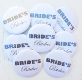 10 Buttons Bride's Bitches wit - vrijgezellenfeest - vrijgezellenavond - trouwen - bride to be - bruid - trouwen