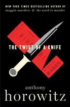A Hawthorne and Horowitz Mystery 4 - The Twist of a Knife
