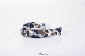 LED halsband voor hond - Verlichte halsband - Lichtgevende halsband –verkrijgbaar in maat M en L - Halsband LED - Hondenriem – camouflage