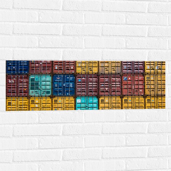 WallClassics - Muursticker - Opgestapelde Zeecontainers - 90x30 cm Foto op Muursticker