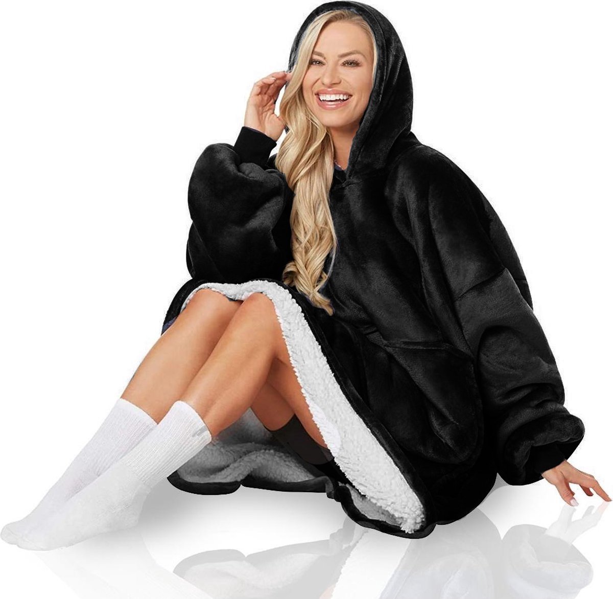 Hoodie Deken Zwart Premium - Deken Met Mouwen - Hoodie Blanket - Fleece Deken Met Mouwen - Deken Met Mouwen Voor Volwassenen - Merkloos