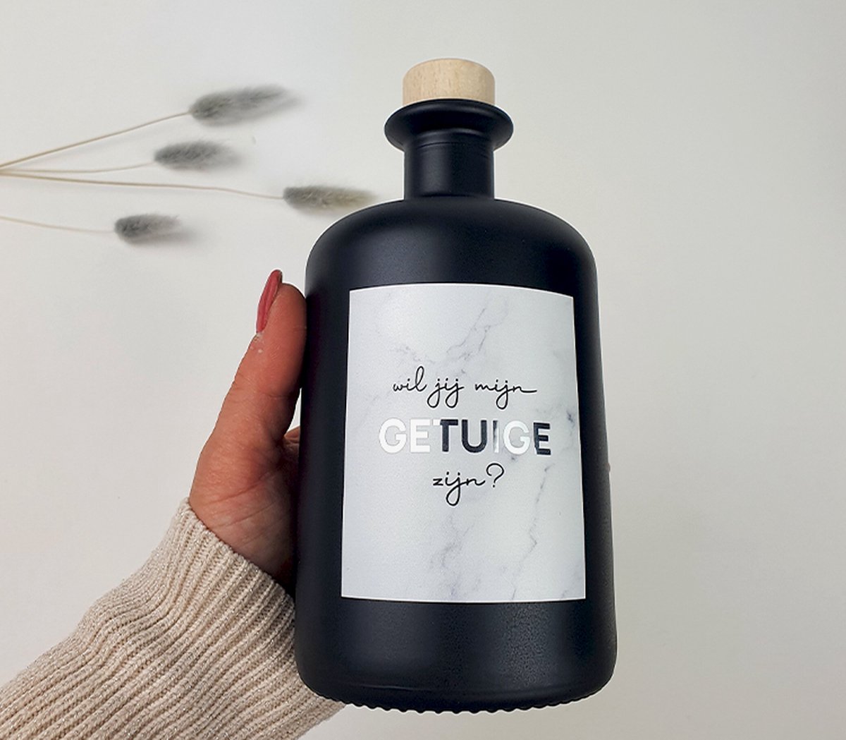 Getuige vragen - LEGE - zwarte glazen fles - Wil je mijn getuige zijn - Getuige vragen - Getuigen vragen huwelijk - getuige vragen cadeau