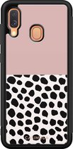 Casimoda® hoesje - Geschikt voor Samsung Galaxy A40 - Stippen roze - Zwart TPU Backcover - Gestipt - Roze